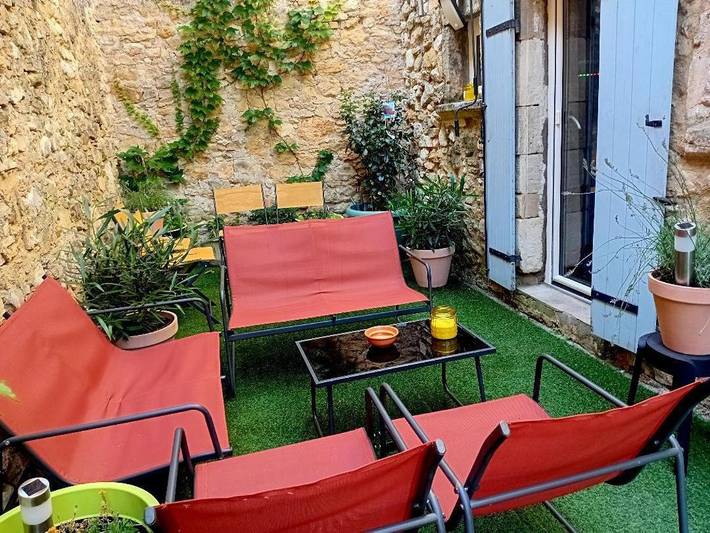 Location de vacances pour 10 personnes, avec vue et terrasse à Saint-André-de-Roquepertuis - 4