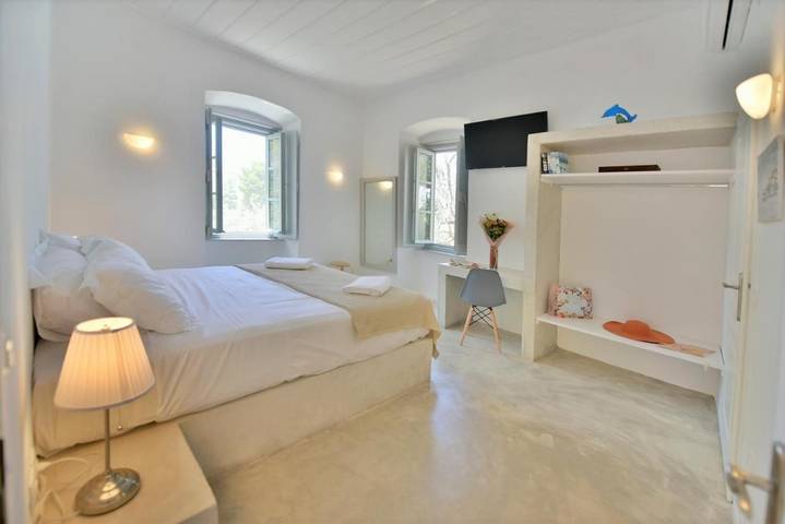 Gîte pour 2 personnes, avec jardin à Hydra - 2