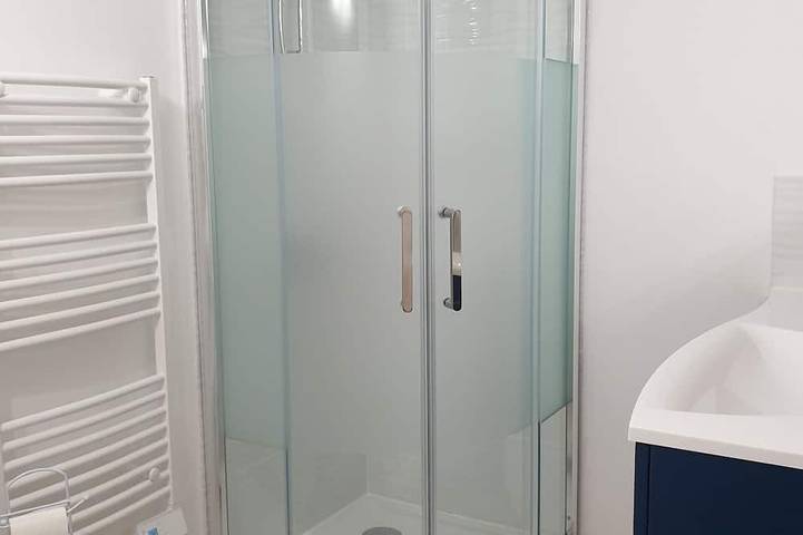 Gîte pour 2 personnes, avec terrasse ainsi que jardin et piscine à Meyreuil - 3