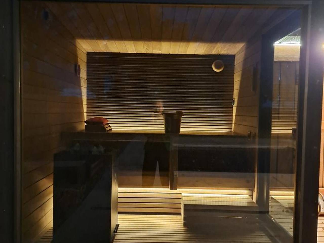 Cozy Lodge in Vivans with Pool and Spa, Pets Allowed, foto 14
