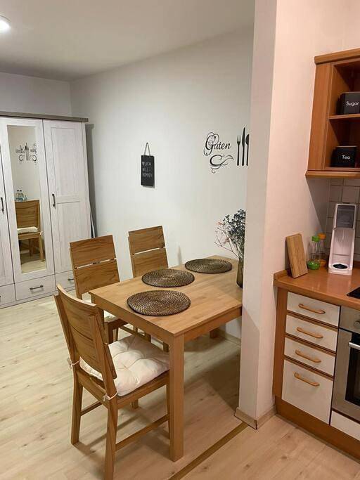 Ferienwohnung für 3 Personen, mit Terrasse und Garten in Edling - 4