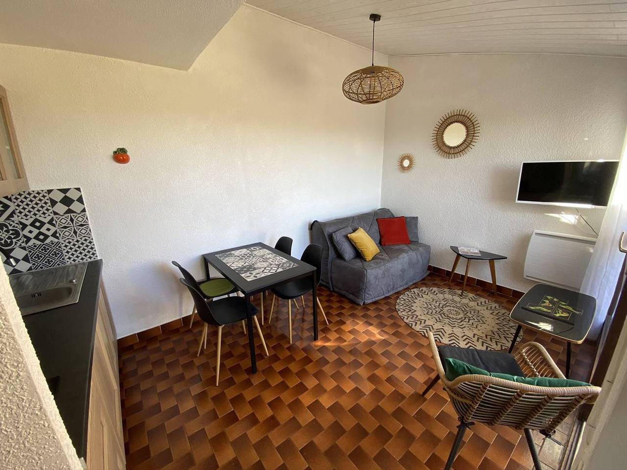 Beachfront Villa, 2 Rooms, 4 Guests - Port Leucate in Port Leucate, Leucate