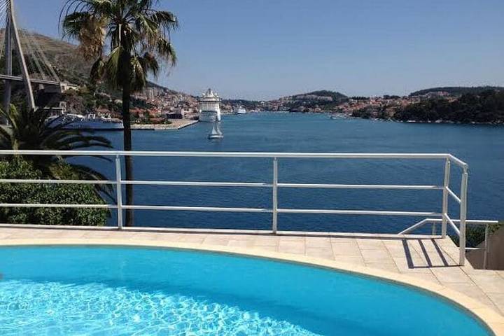 Ferienwohnung für 3 Personen, mit Terrasse und Pool in Grad Dubrovnik