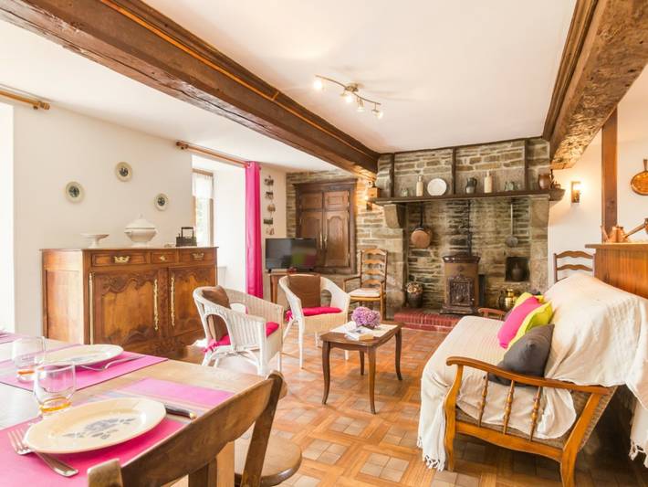 Gîte pour 5 personnes, avec jardin à Montaigu-les-Bois - 3