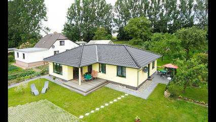 Ferienwohnung für 3 Personen, mit Garten und Terrasse, kinderfreundlich in Zirkow