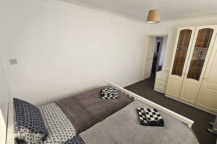 Apartamento entero, Peaceful Town Flat Near Iconic Landmarks  Share  Save in Gosport, Hampshire