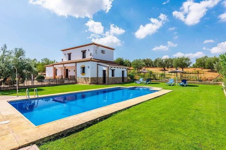 Villa pour 8 personnes, avec jardin - 1