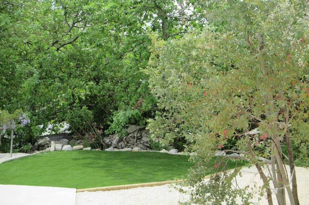 Bed and Breakfast Camélia, Le Mas de Molines in Vogüé, Ardèche