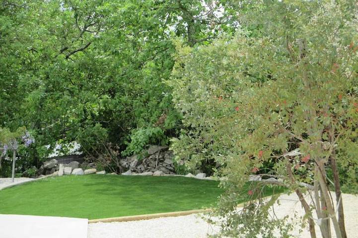 Maison d’hôte pour 2 personnes, avec Jacuzzi et Jardin ainsi que Piscine et Sauna