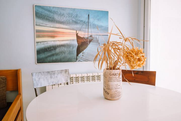 Gîte pour 4 personnes, avec terrasse, adapté aux familles dans Platja De Canyelles Petites - 2