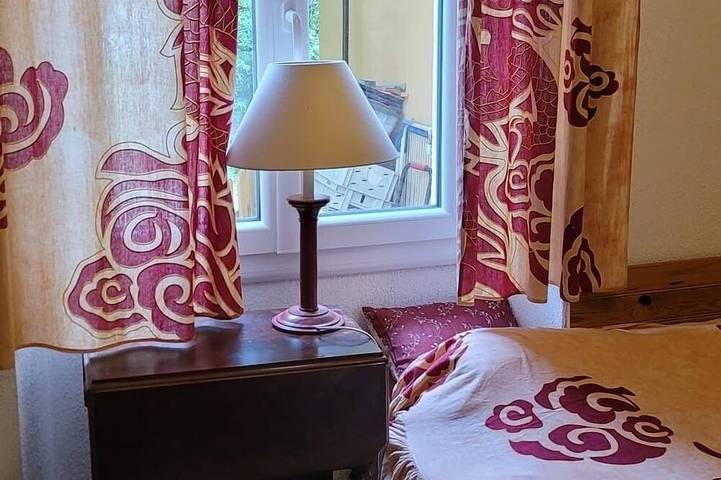 Location de vacances pour 6 personnes, avec terrasse et jardin, animaux acceptés à Ollioules - 3