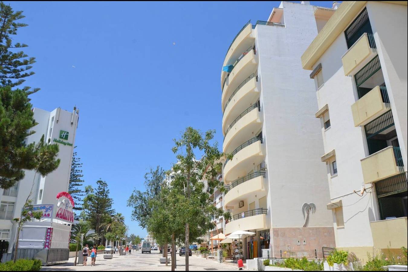 Appartement entier, Appartement 'Beachfront T1' avec balcon et Wi-Fi in Armação de Pêra (costa), Armação de Pera