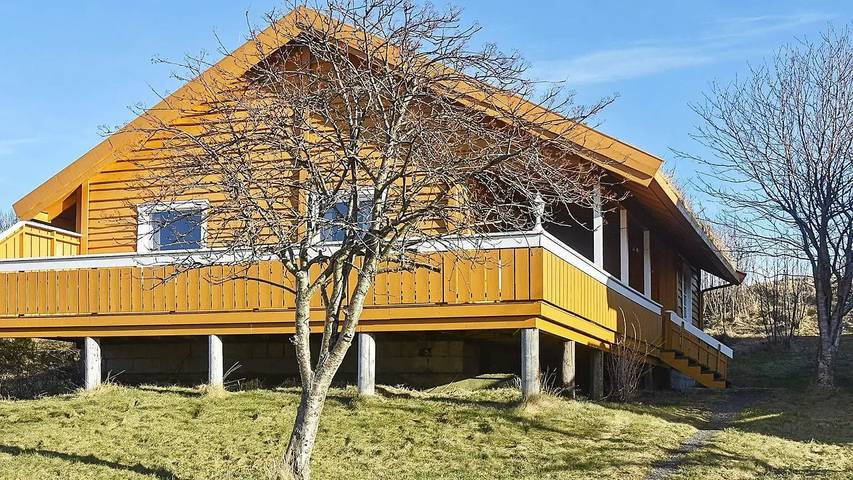 Ferienhaus für 7 Personen, mit Terrasse in Aukra