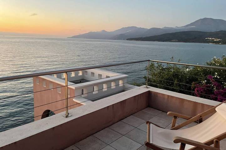 Villa pour 8 personnes, avec jacuzzi et jardin à Saint-Florent
