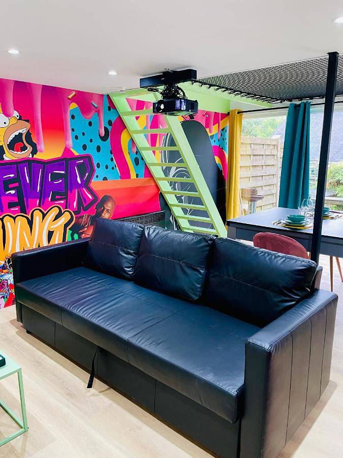 Location de vacances pour 4 personnes, avec terrasse ainsi que jacuzzi et sauna dans Hastière-par-delà - 2