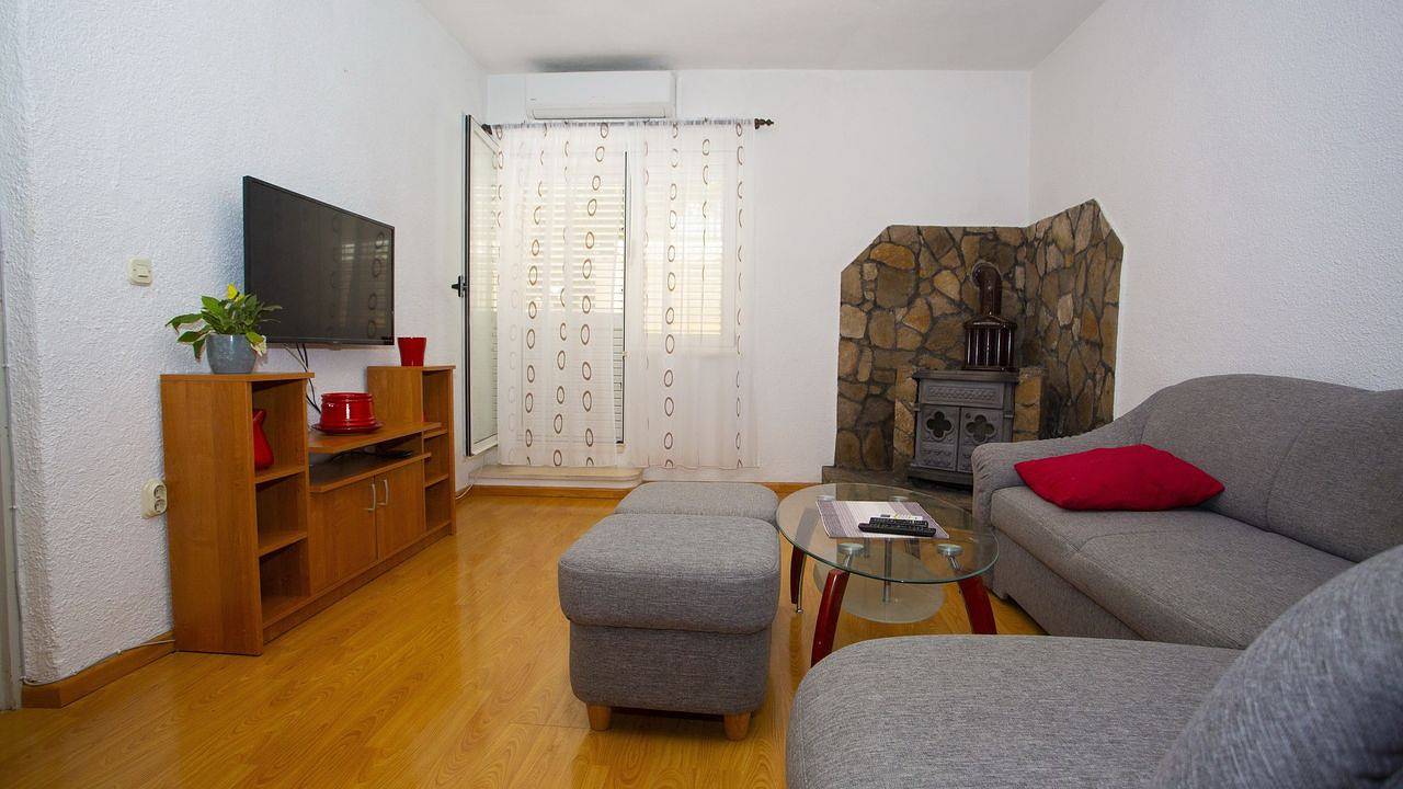 Hel ferieleilighet, Ferienwohnung für 5 Personen (59 m²) in Podgora in Podgora, Makarska Riviera