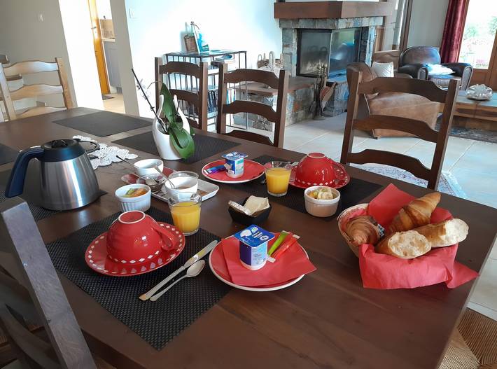 Location de vacances pour 10 personnes, avec jardin à Vico - 4