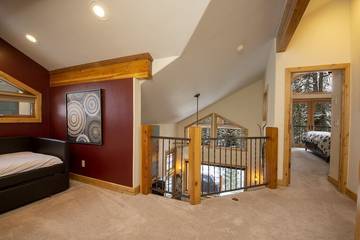 Vacation House for 8 Guests in Winter Park, Arapaho National Forest, Picture 2