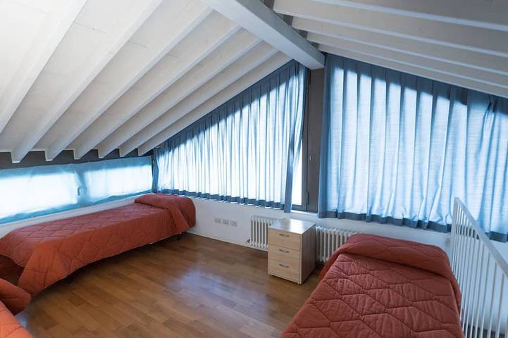 Location de vacances pour 6 personnes, animaux acceptés à Lovere - 4