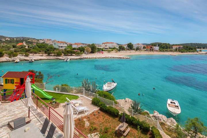Apartamento de vacaciones para 10 personas, con vistas y jardín, Se admiten mascotas - 1
