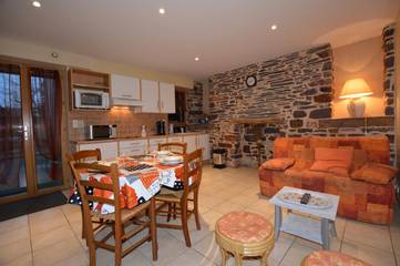 Gîte pour 2 Personnes dans Lohéac, Région de Redon, Photo 2