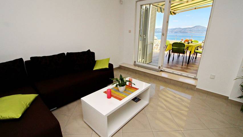 Gîte pour 6 personnes, avec balcon à Drače - 3