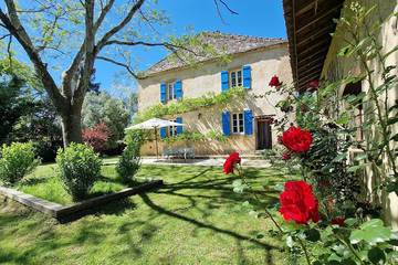 Gîte pour 9 personnes, avec jardin à Aignan