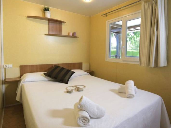 Mobil home pour 6 personnes, avec piscine et terrasse dans Sant Antoni de Calonge - 4