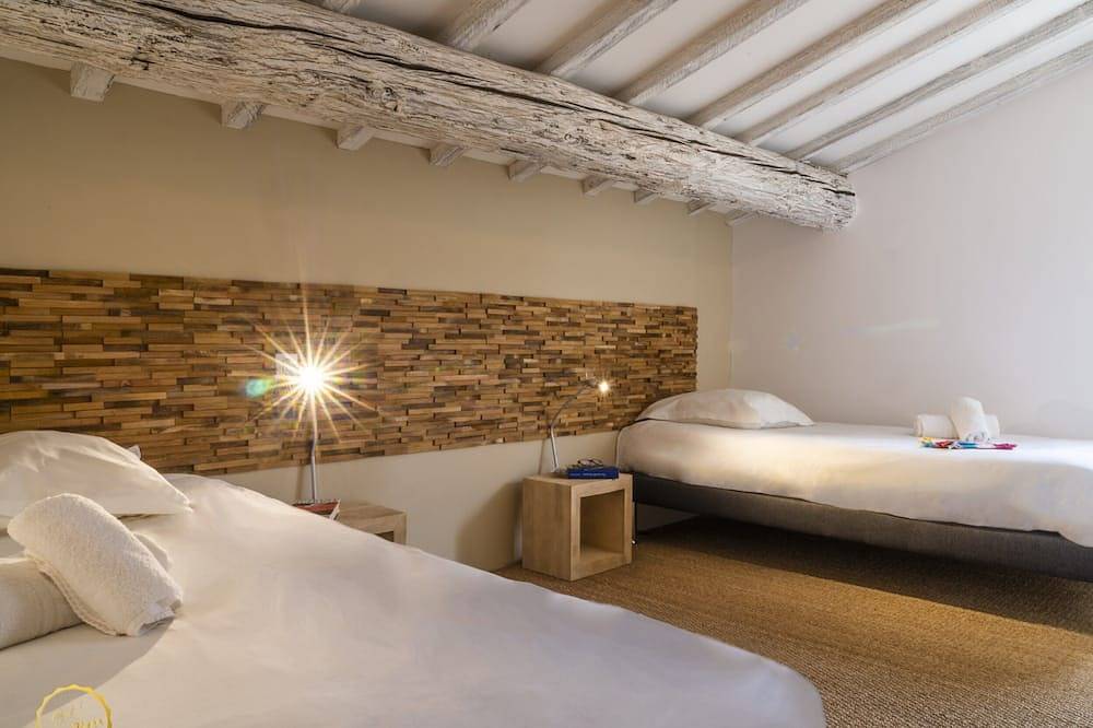 Mazet 4 personas, residencia en las garrigas del Valle de Baux en Para in Paradou, Region de Arles