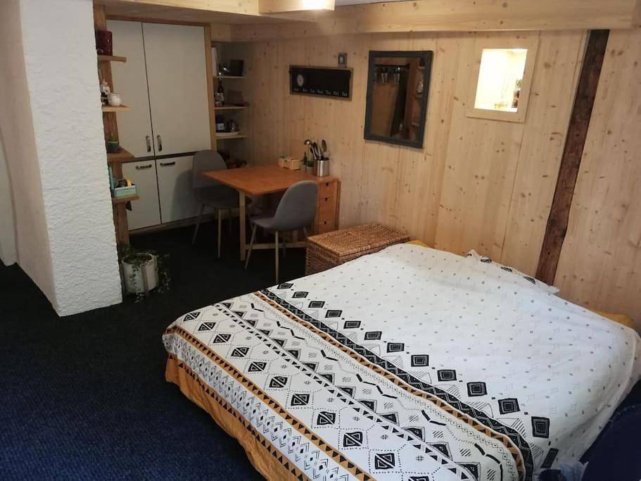 Appartement entier, Le Carnotzet in Fully, Région de Martigny-Val de Bagnes