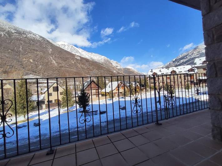 Apartamento para 6 personas, con balcón y vistas en Cerler