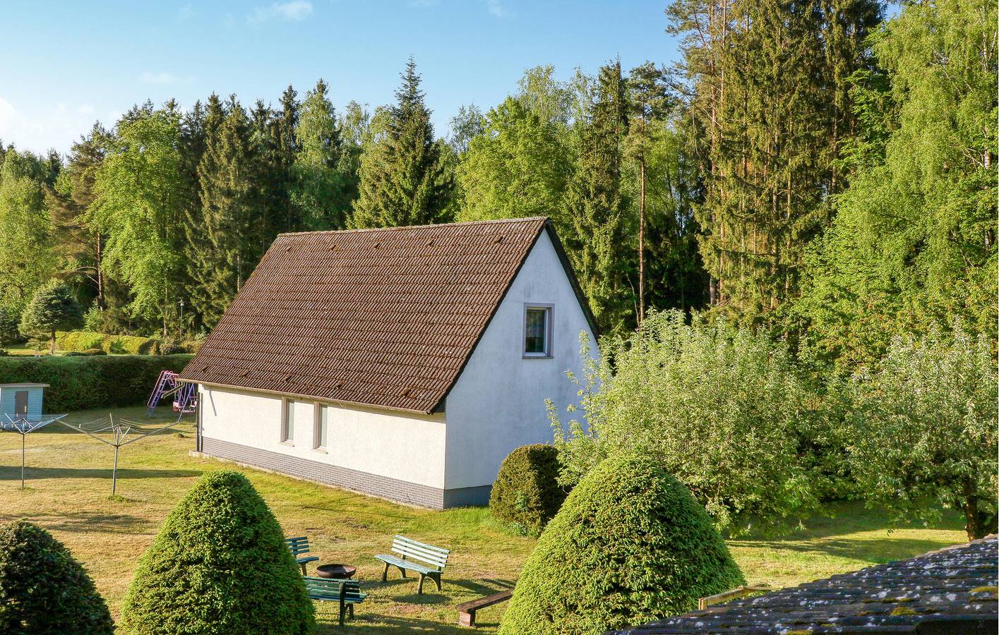 Ganze Ferienwohnung, Rückzugsort am Strand mit Parkplatz, Terrasse, Küche und Soundsystem in Blankensee (Mecklenburg), Mecklenburg-Strelitz