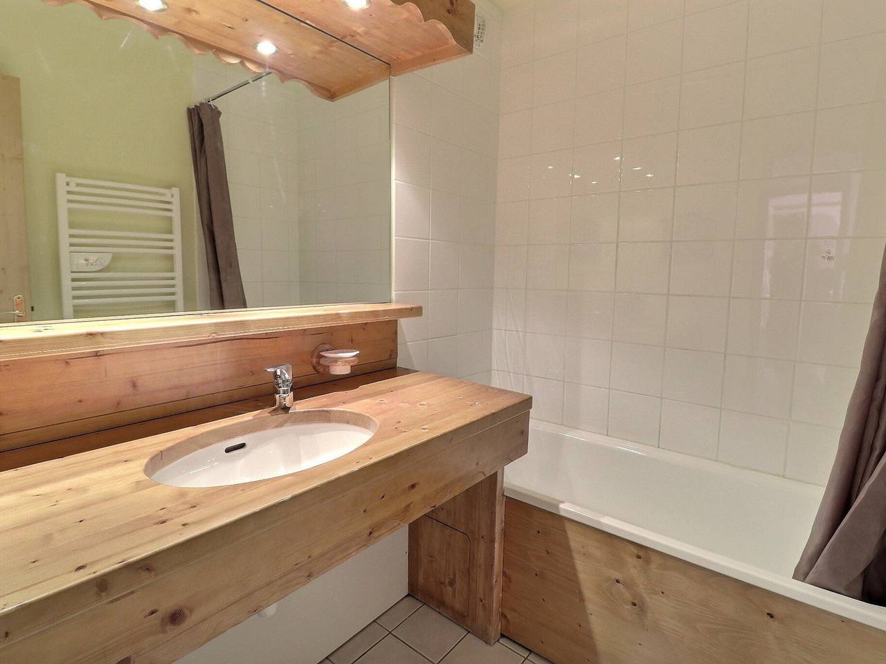 Apartamento entero, Encantador apto 2 hab., Méribel, 5 pers, 3* in Méribel-Mottaret, Les Allues