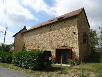 Chambre d’hôte pour 2 personnes, avec jardin à Anglars-Saint-Félix