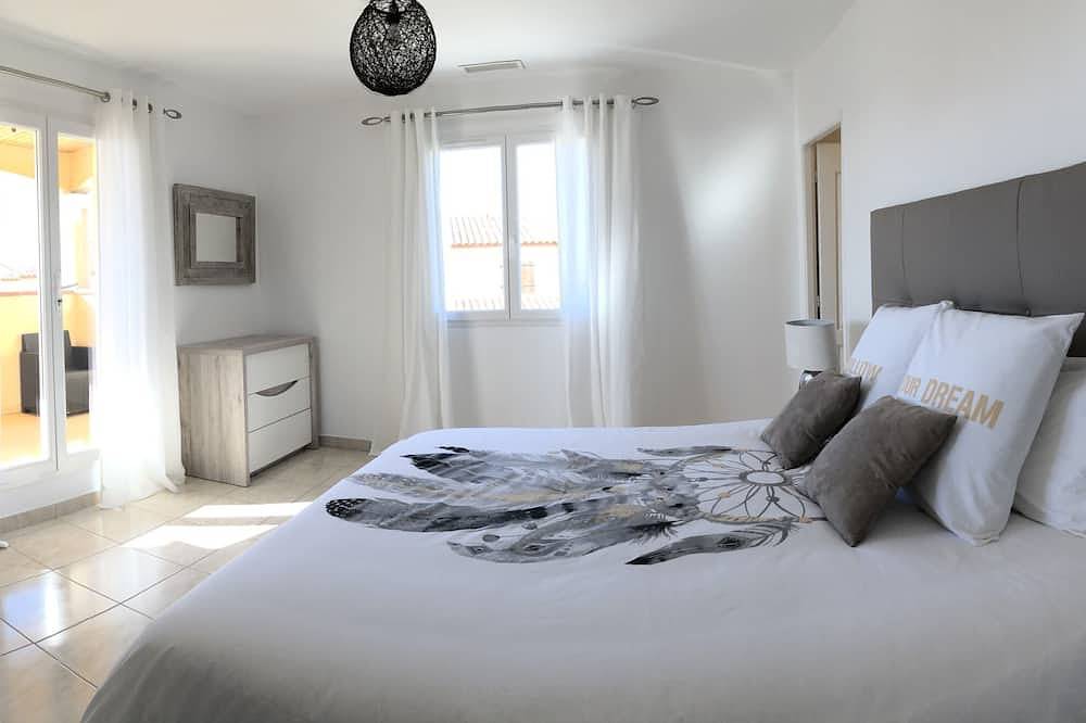 Luxueuse villa;Piscine chauffée privée;Vue sur la mer in Fitou, Côte méditerranéenne (France)