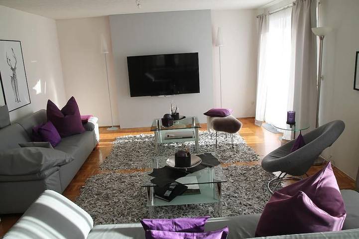 Ferienwohnung für 6 Personen, mit Balkon und Sauna in Lam