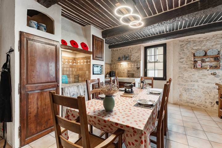 Location de vacances pour 6 personnes, avec terrasse à Bagnols-en-Forêt - 3