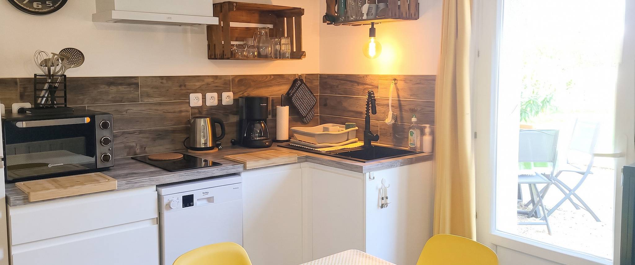 Acogedora casa con jardín en Pierrelatte, 28 m², 2 pers. in Pierrelatte, Región de Nyons