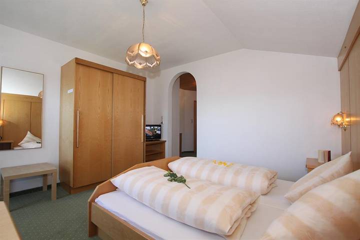 Ferienwohnung für 2 Personen, mit Balkon in Tirol - 4