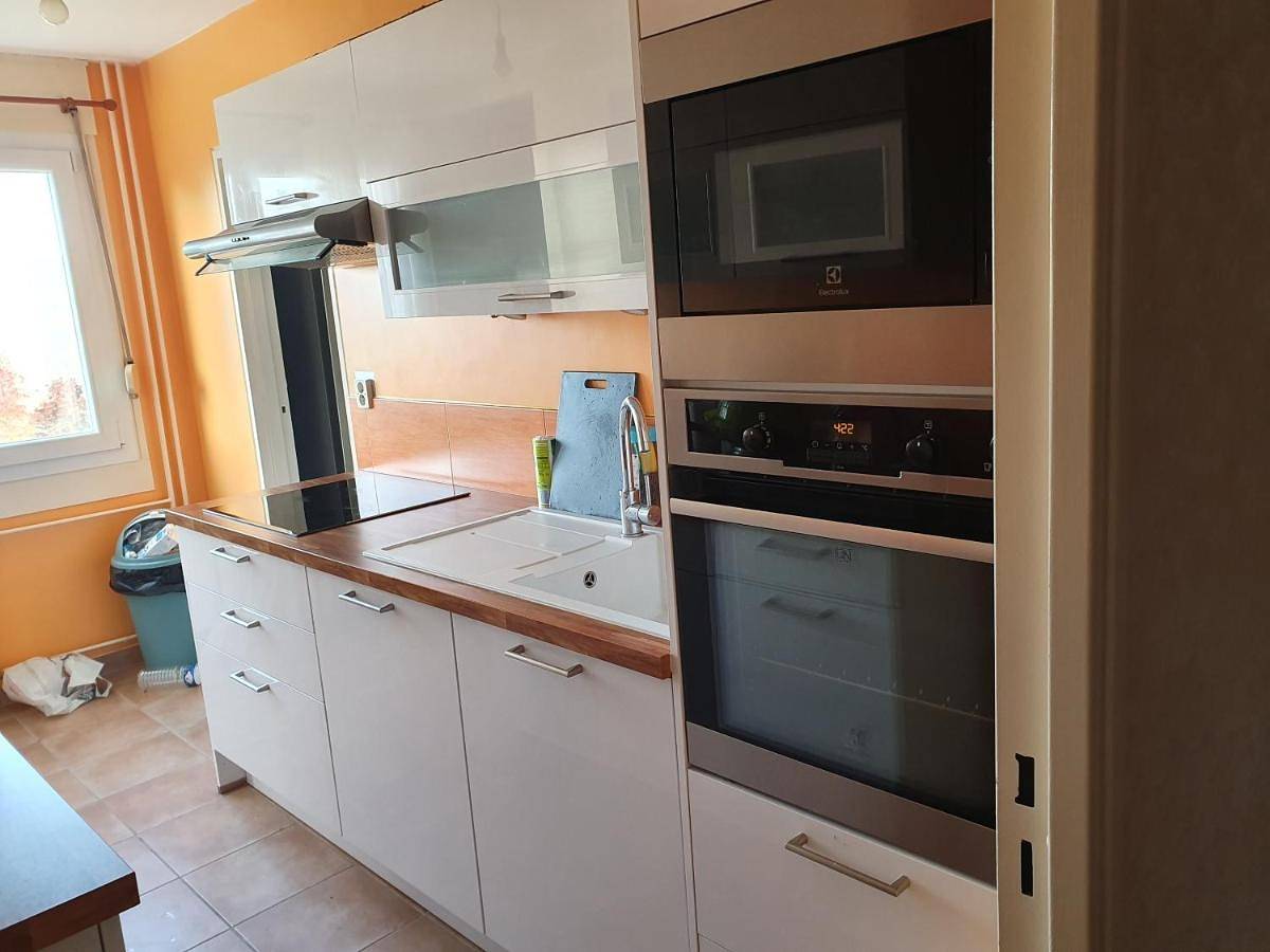 Appartement de vacances entier, Economy Double Room in Creil, Oise