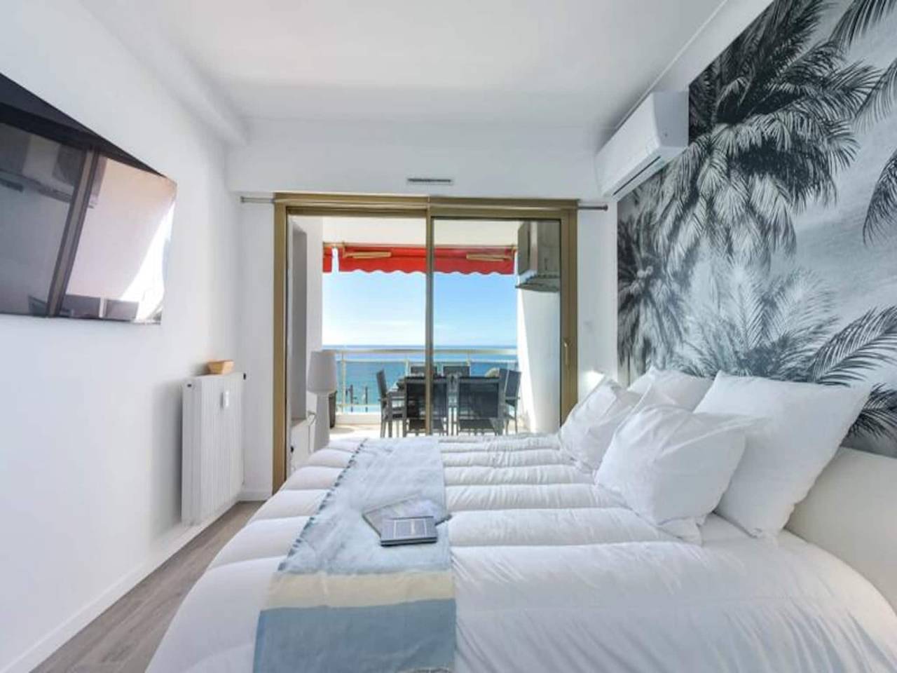 Appartement entier, Appartement à Cannes avec vue imprenable sur la mer in Cannes La Bocca, Cannes