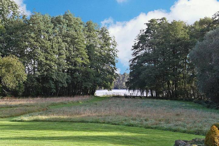 Ferienhaus für 10 Personen, mit Balkon und Garten sowie Sauna und Seeblick in Mecklenburg-Schwerin - 4
