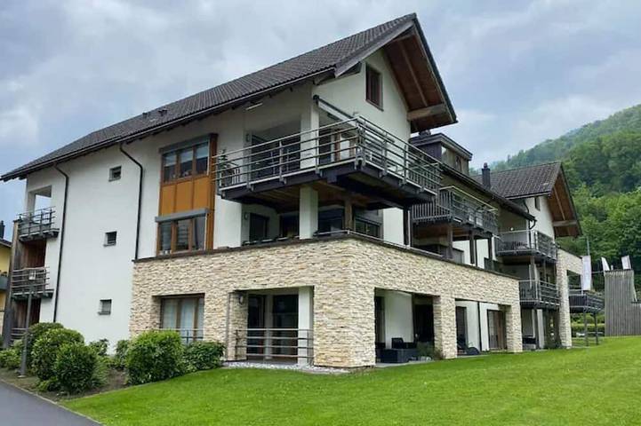 Entire apartment, 3 Bedroom Apartment in Quarten in Walensee (Heidiland), Quarten