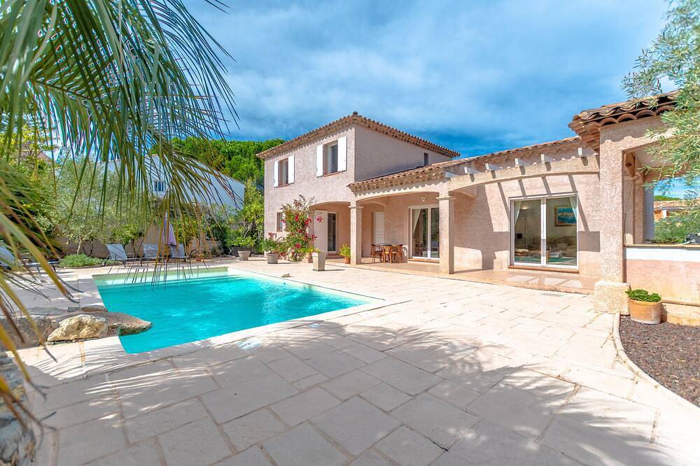 Villa voor 9 Personen in Sainte-Maxime, Draguignan en omgeving