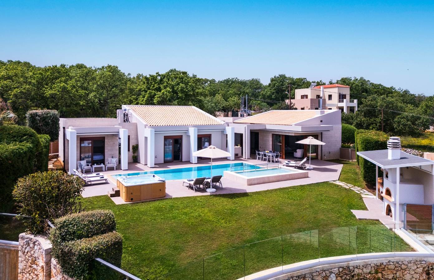 High-Spec Contemporary Villa with Garden, Jacuzzi and Walk-to-Tavernas Location in Prines, Nikiforos Fokas