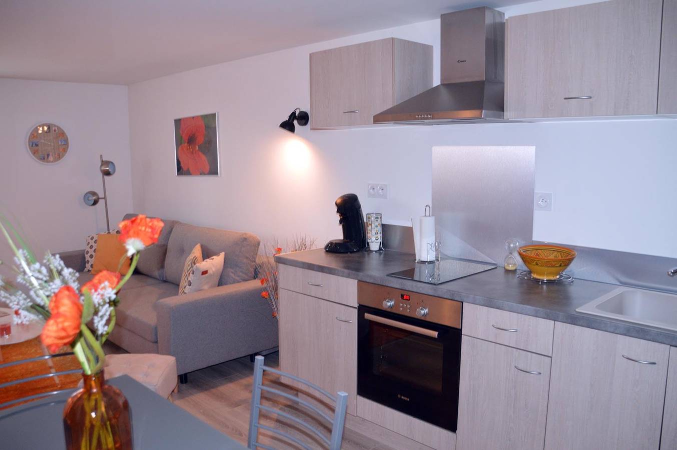 Appartement entier, Les Capucines - Résidence les Fleurs du Moulin in Jonzac, Région de Jonzac