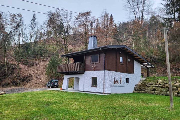 Ferienhaus für 4 Personen, mit Balkon und Garten