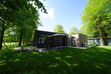 Gîte pour 4 personnes, avec jardin dans Kaatsheuvel
