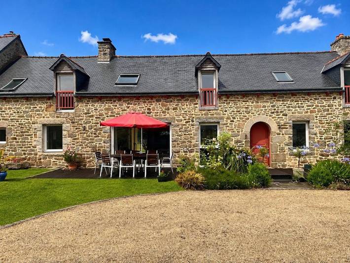Location de vacances pour 10 personnes, avec Terrasse et Jardin à Plaintel - 2