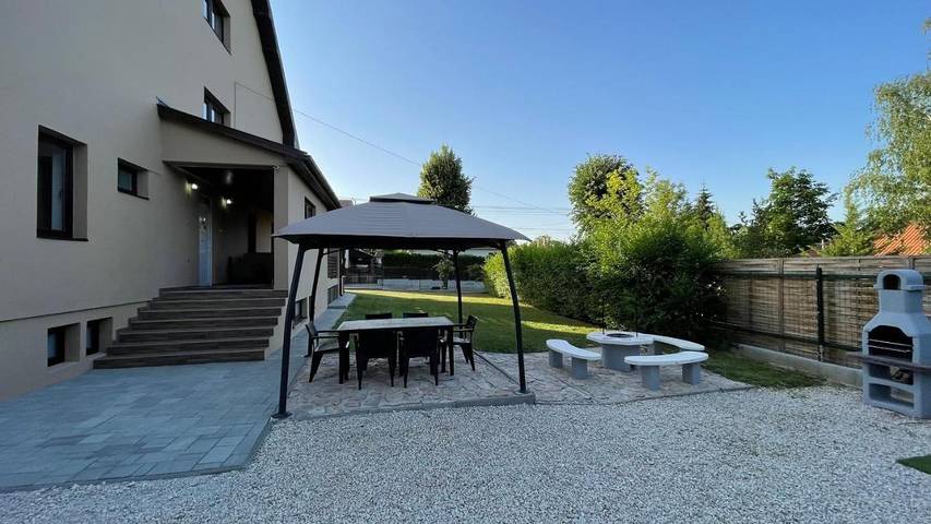 Gîte pour 2 personnes, avec jardin et vue dans Koroshegy - 2